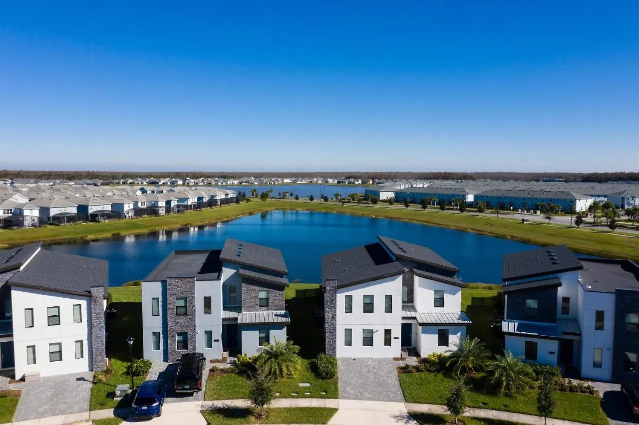 Lakeview In Storey By Diamond 基西米