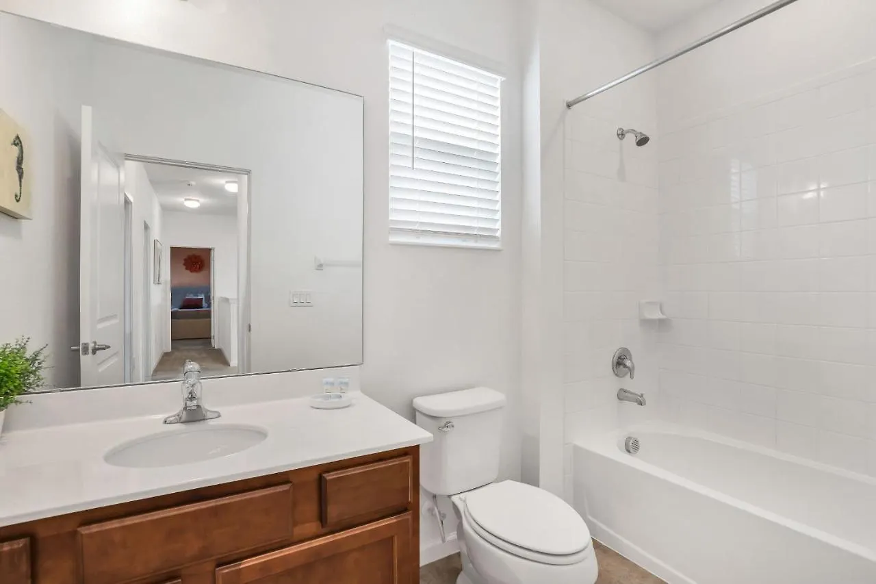 Holiday home Family - 6br Mansion - Private Pool, Games, More!