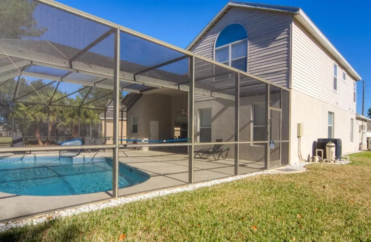 5 Bedroom 3 And Half Bathroom Luxury At Windsor Palms