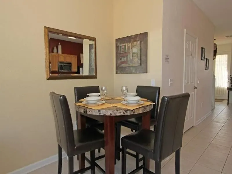Sunny 3 Bedroom 3 Bath Townhome In Windsor Hills 펜션