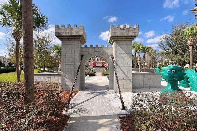 Holiday home 1 Mile To 4 Bedroom 4 Bath Pool In The Windsor Hills Orlando