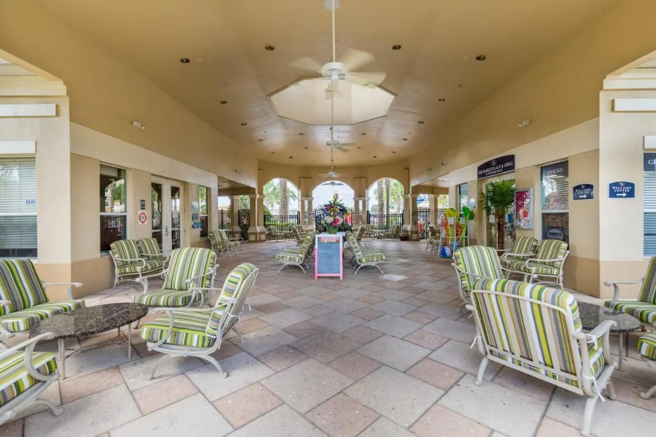 Semesterbostad 3 Bedroom 3 Bath Townhome With Splash Pool In Windsor Hills