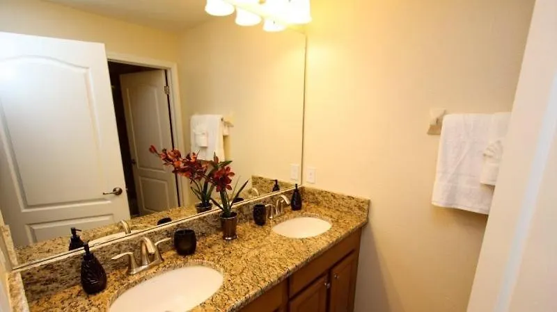 Holiday home Beautiful 4 Bedroom 3 Bath Town In Paradise Palms Orlando