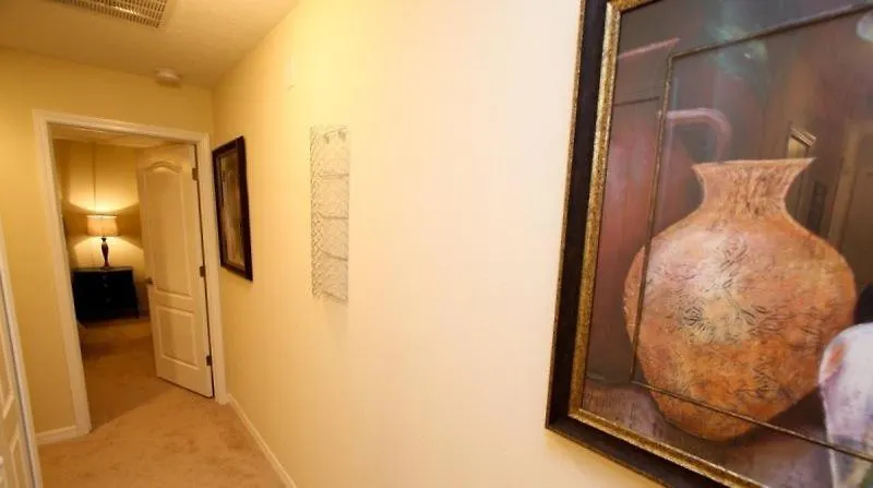 Beautiful 4 Bedroom 3 Bath Town In Paradise Palms Orlando