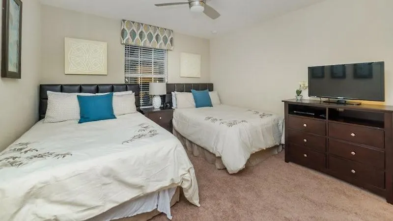 Beautiful 4 Bedroom Town House In The Fantastic Paradise Palms * Orlando