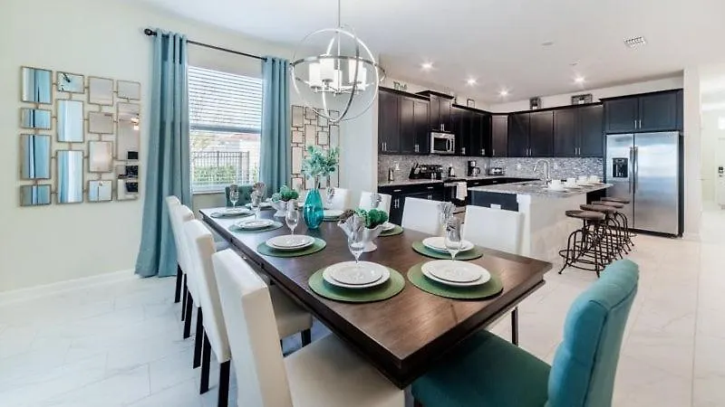 Gorgeous 6 Bedroom 5 Bath Pool In Story *