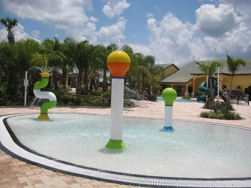 4 Bedroom 3 Bath Beautiful Town In Kissimmee Holiday home Orlando