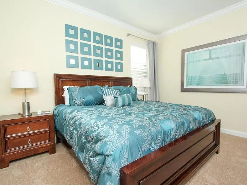 Stunning 5 Bedroom 5 Bath In Paradise Palms Holiday home *