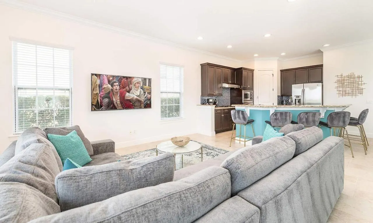Graceful 6 Bdrm With Captivating Views At Reunion Holiday home