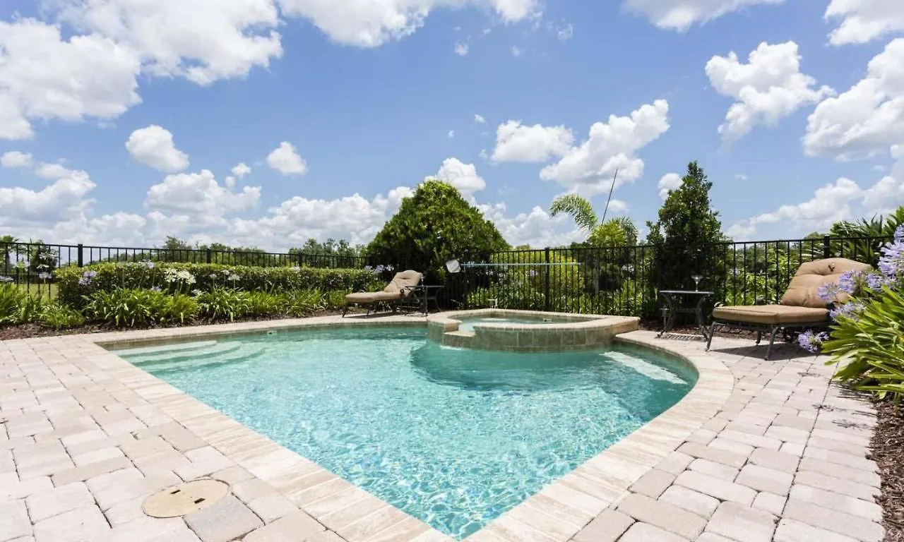 Radiant 4 Bdrm Retreat With Golf Course Views At Reunion Holiday home
