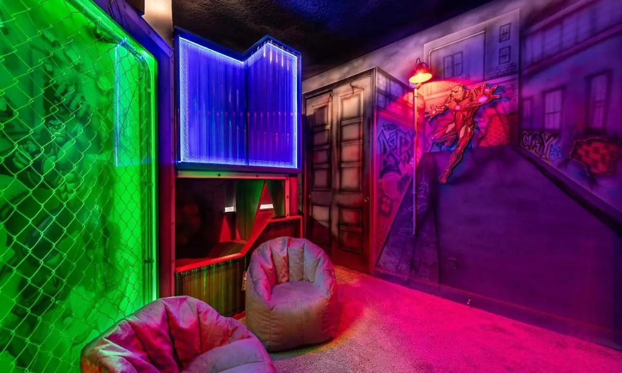 Magical 6 Bdrm With Themed Bedrooms At Reunion