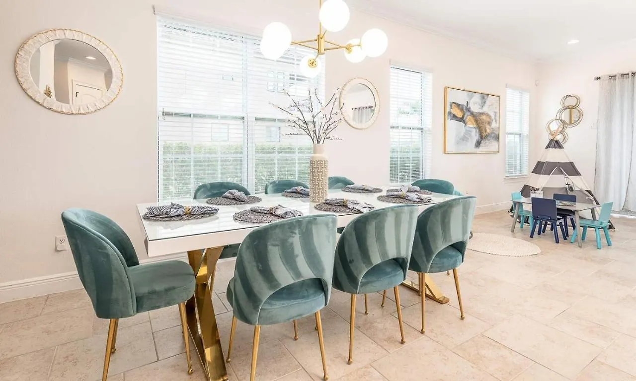 Holiday home Graceful 6 Bdrm With Captivating Views At Reunion Kissimmee