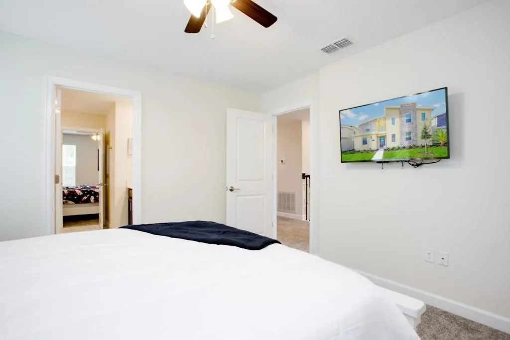 9 Bed Storey Game Pool *