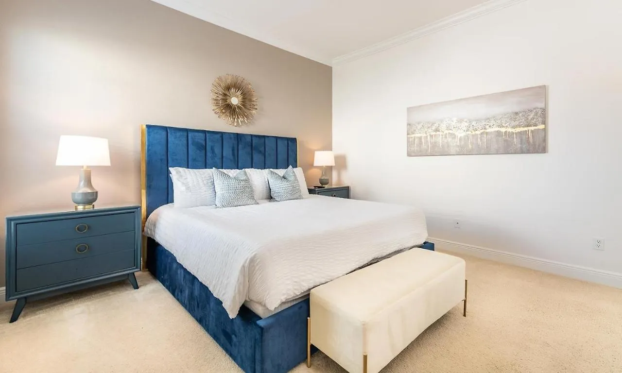 Graceful 6 Bdrm With Captivating Views At Reunion Holiday home