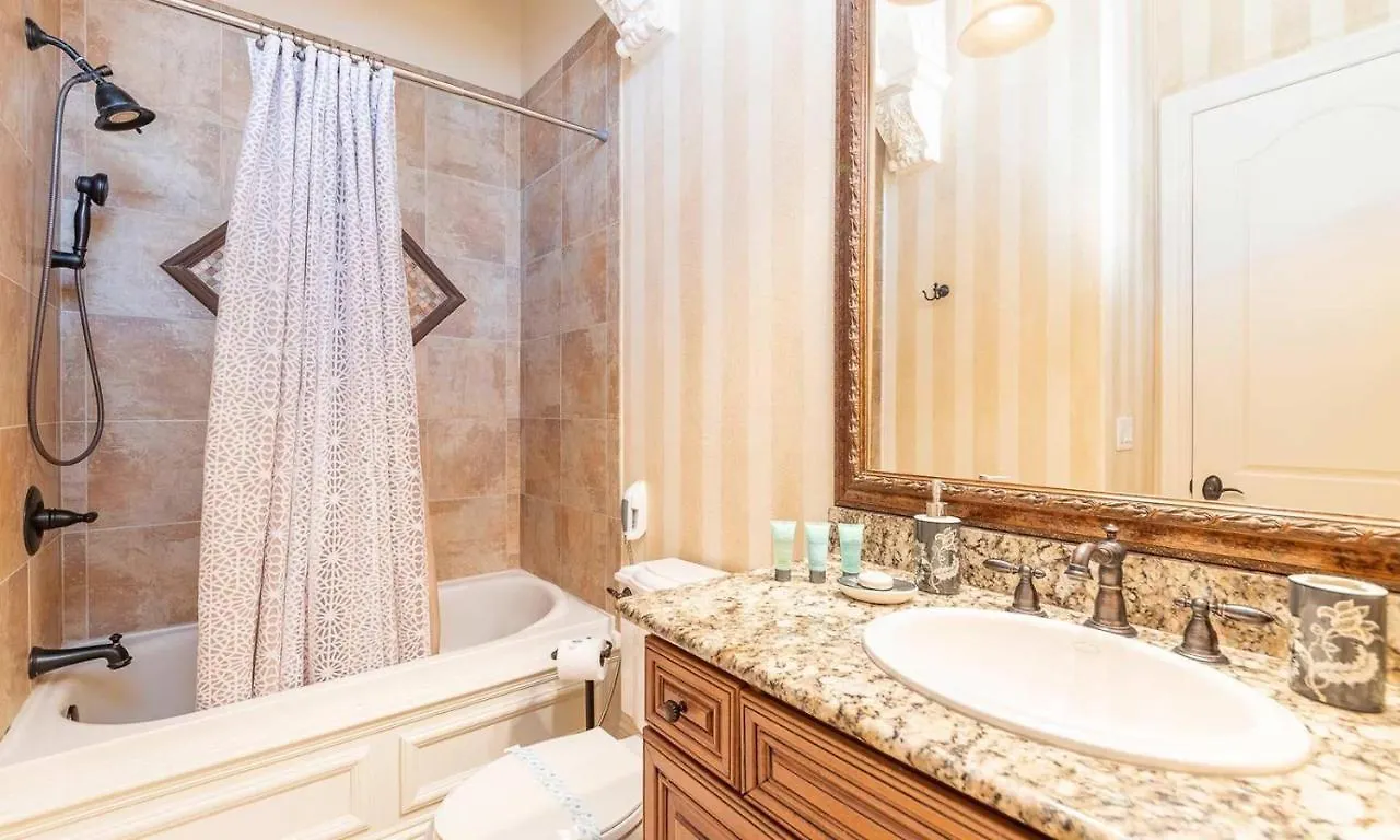 Traditional 5 Bdrm With Open Concept Kitchen At Reunion * Kissimmee