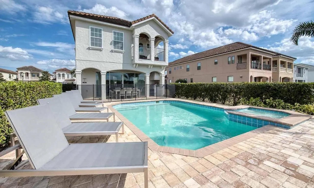 Holiday home Graceful 6 Bdrm With Captivating Views At Reunion Kissimmee