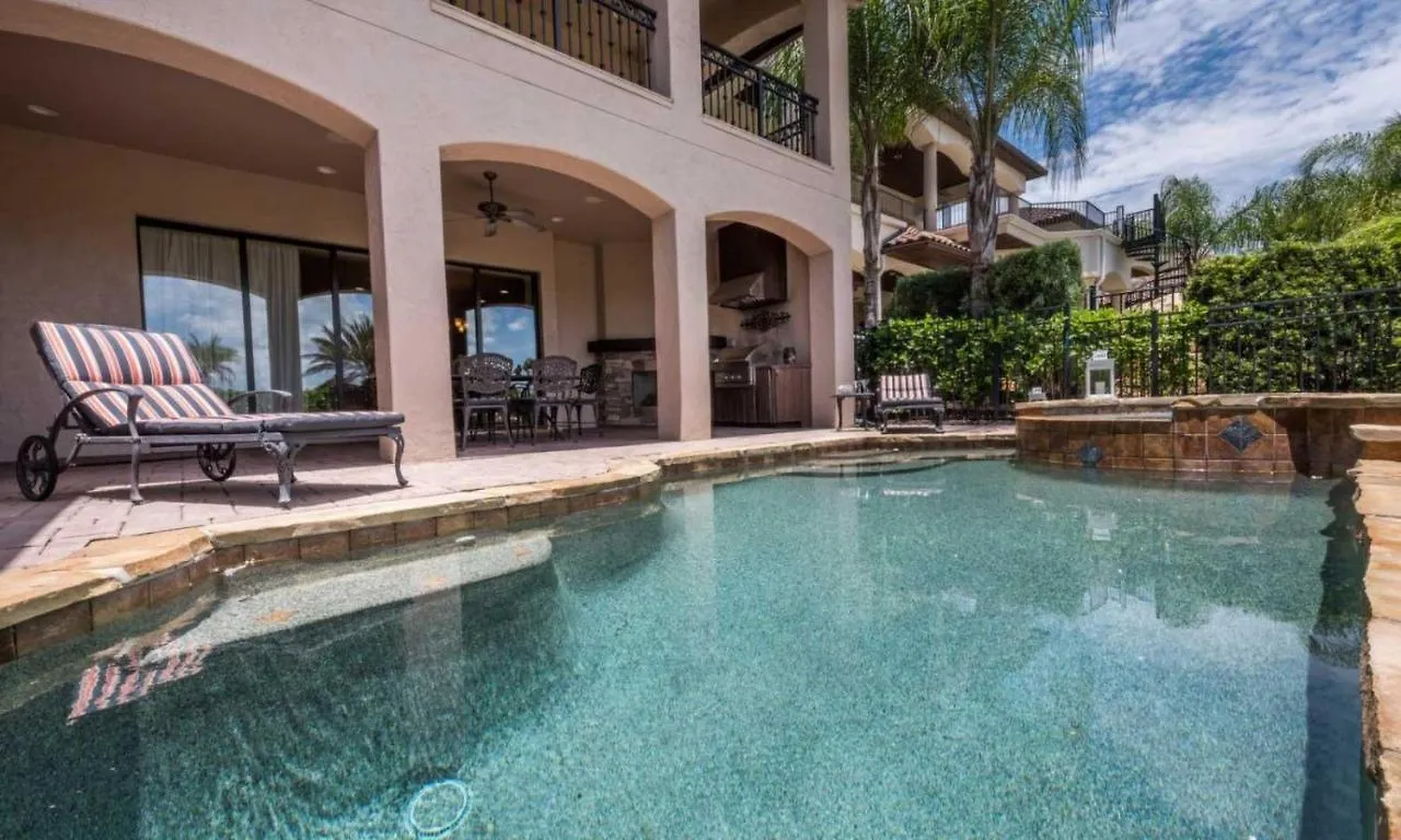Traditional 5 Bdrm With Open Concept Kitchen At Reunion Holiday home *