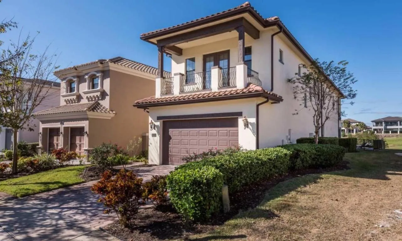 Classic 4 Bdrm With Golf Course Views At Reunion Kissimmee