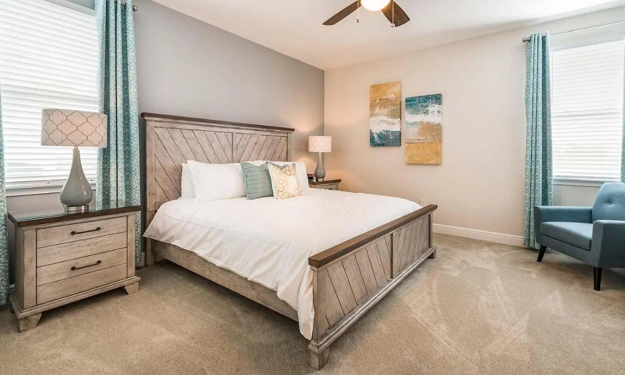Energetic 9 Bdrm With Gazebo At Encore Holiday home *