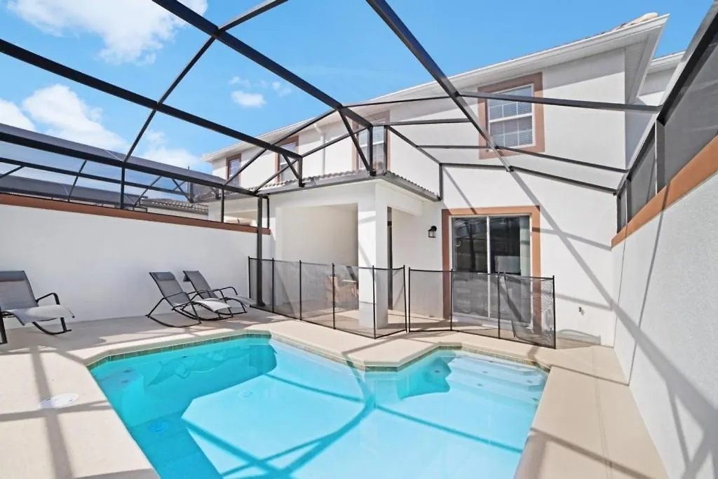 Holiday home Storey In Amazing With Lazy River Townhouse *