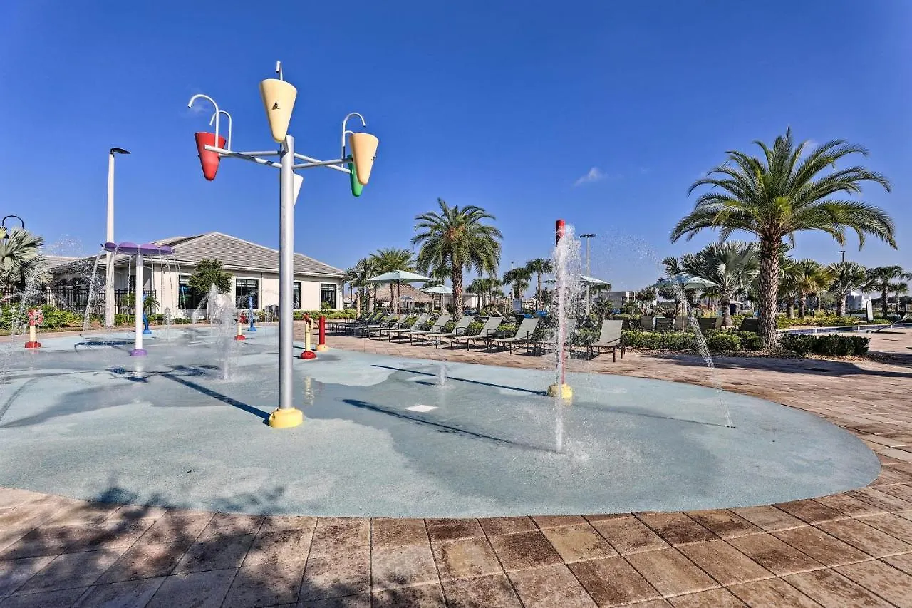 Deluxe Getaway Golf, Swim And Explore! Holiday home Kissimmee