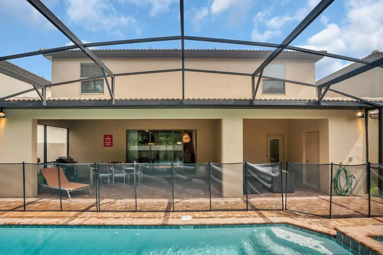Perfect Location, Beautiful And Spacious 8bd Home, Free Waterpark! #8so884
