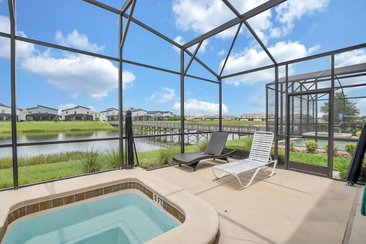Holiday home Lakeview With Private Pool And Free Water Park -10mins From Disney- *