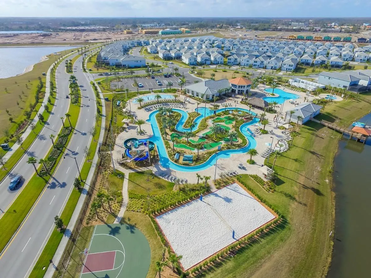 Lovely Private Pool Wfree Access 키시미