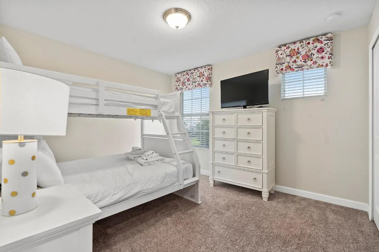Villa Storeylake W Pool, Close To Disney, Universal Studio Kissimmee