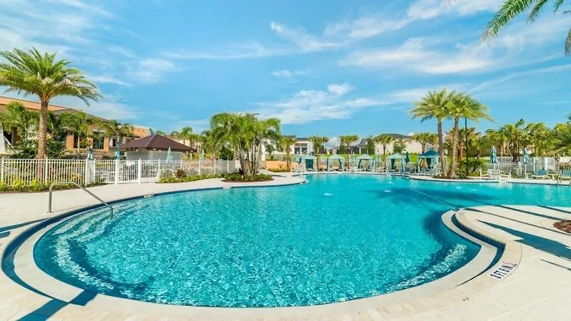 Solara Brand New 4 Bed 4,5 Bath Townhome Townhouse *