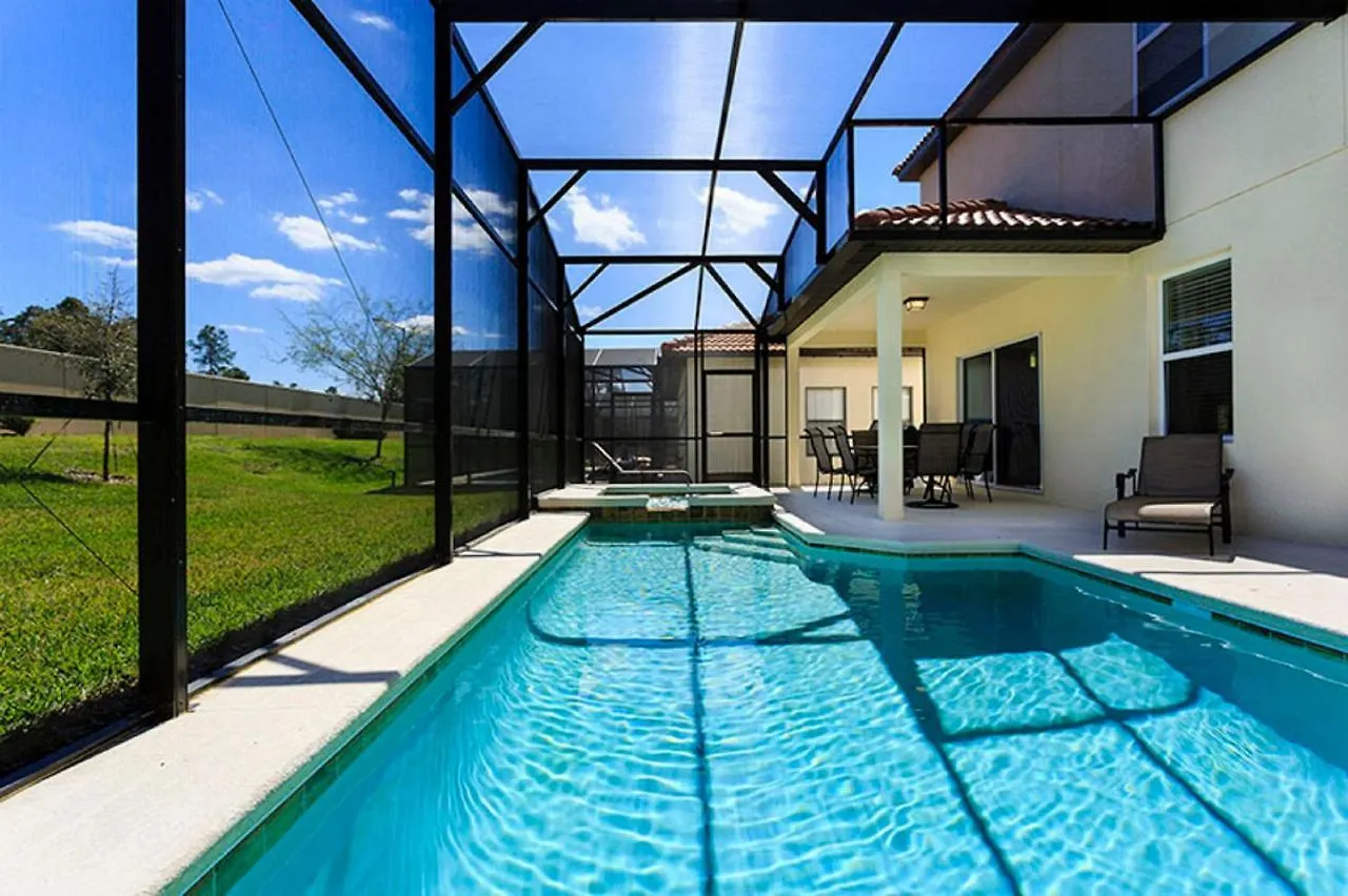 Holiday home 5br 5 Bath Pvt Pool Bbq 11min 2744ft