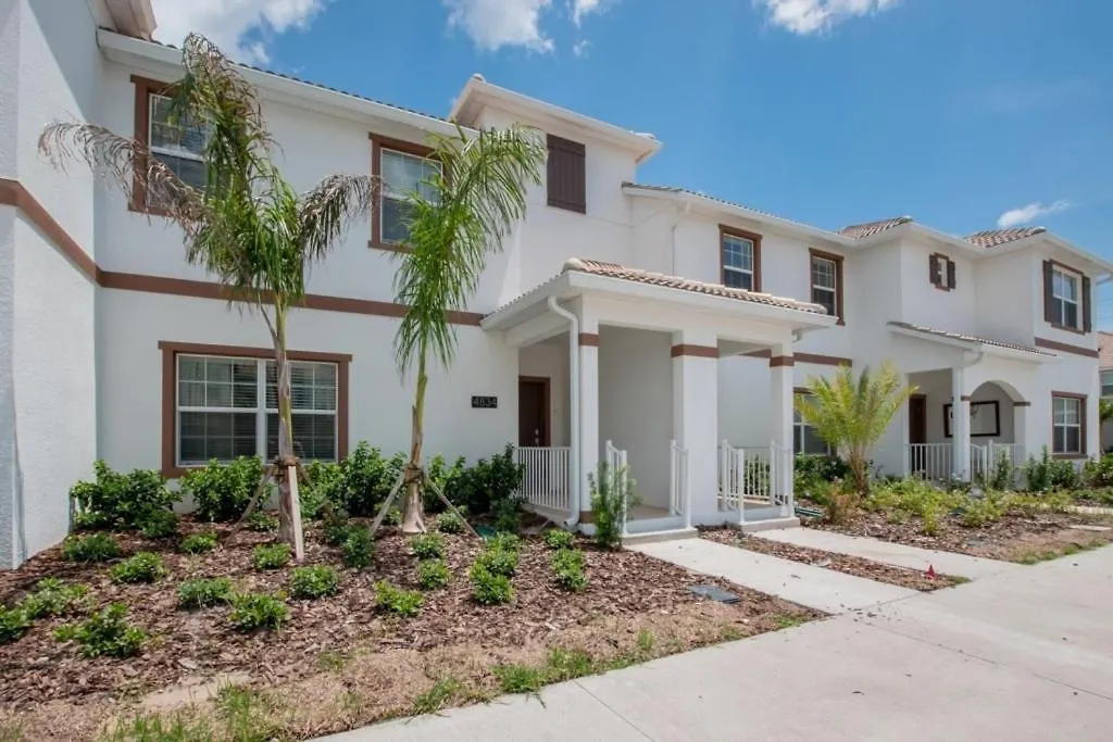 Storey 4 Bed With Private Pool Townhouse Holiday home Kissimmee