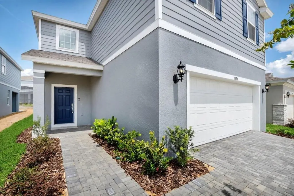 5 Bed With Fantastic Game In Fun Resort! Townhouse