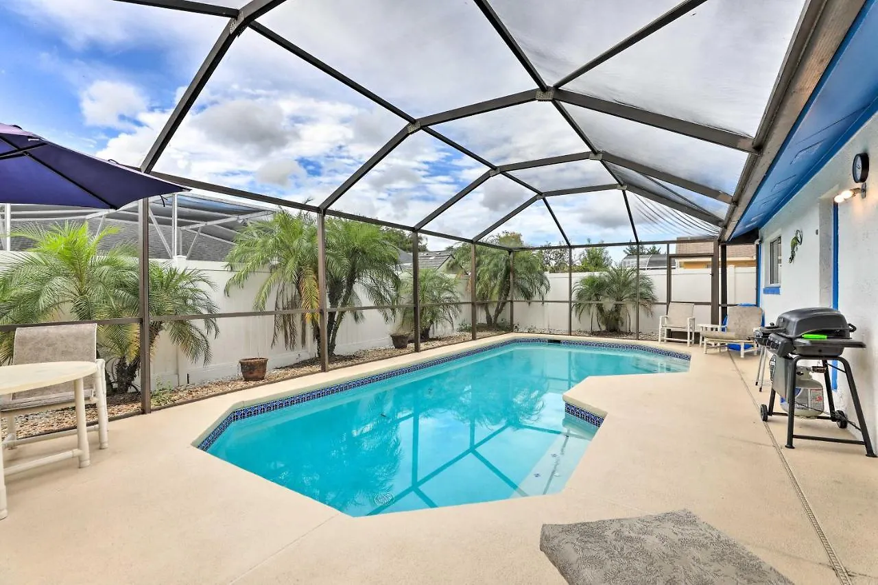 With Lanai, Pool 6 Mi To Holiday home
