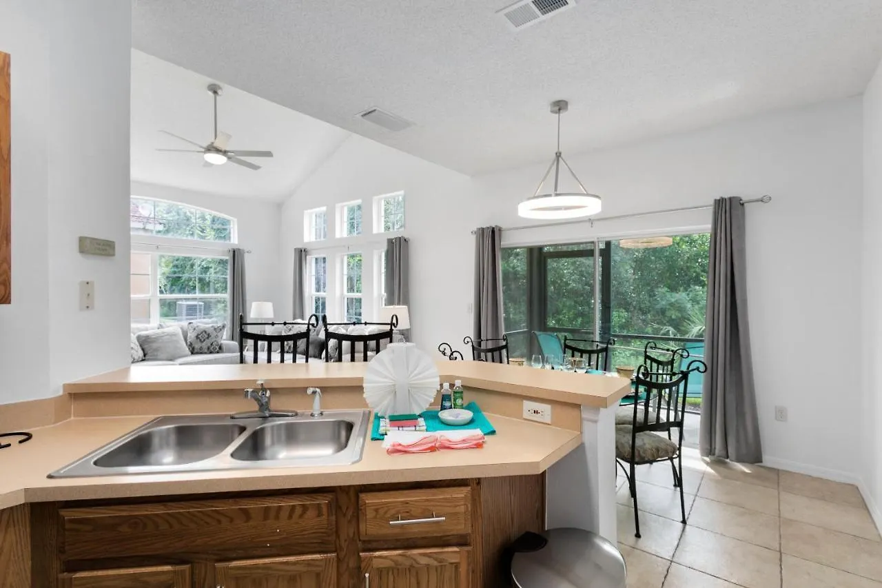 Beautiful 4 Bedroom Townhome Conservation View * Four Corners