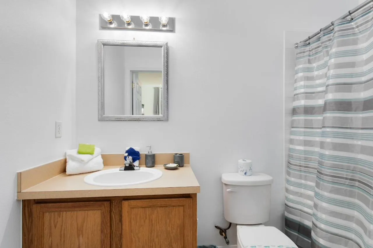 Holiday home Beautiful 4 Bedroom Townhome Conservation View *