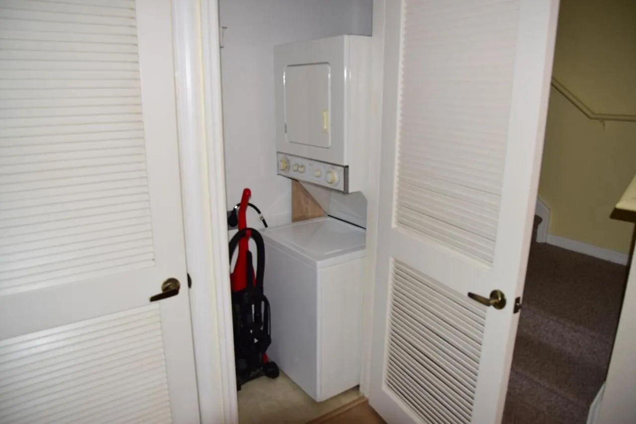 Tropical Dream - Townhouse 3 Bedrooms Near Disney Apartment *