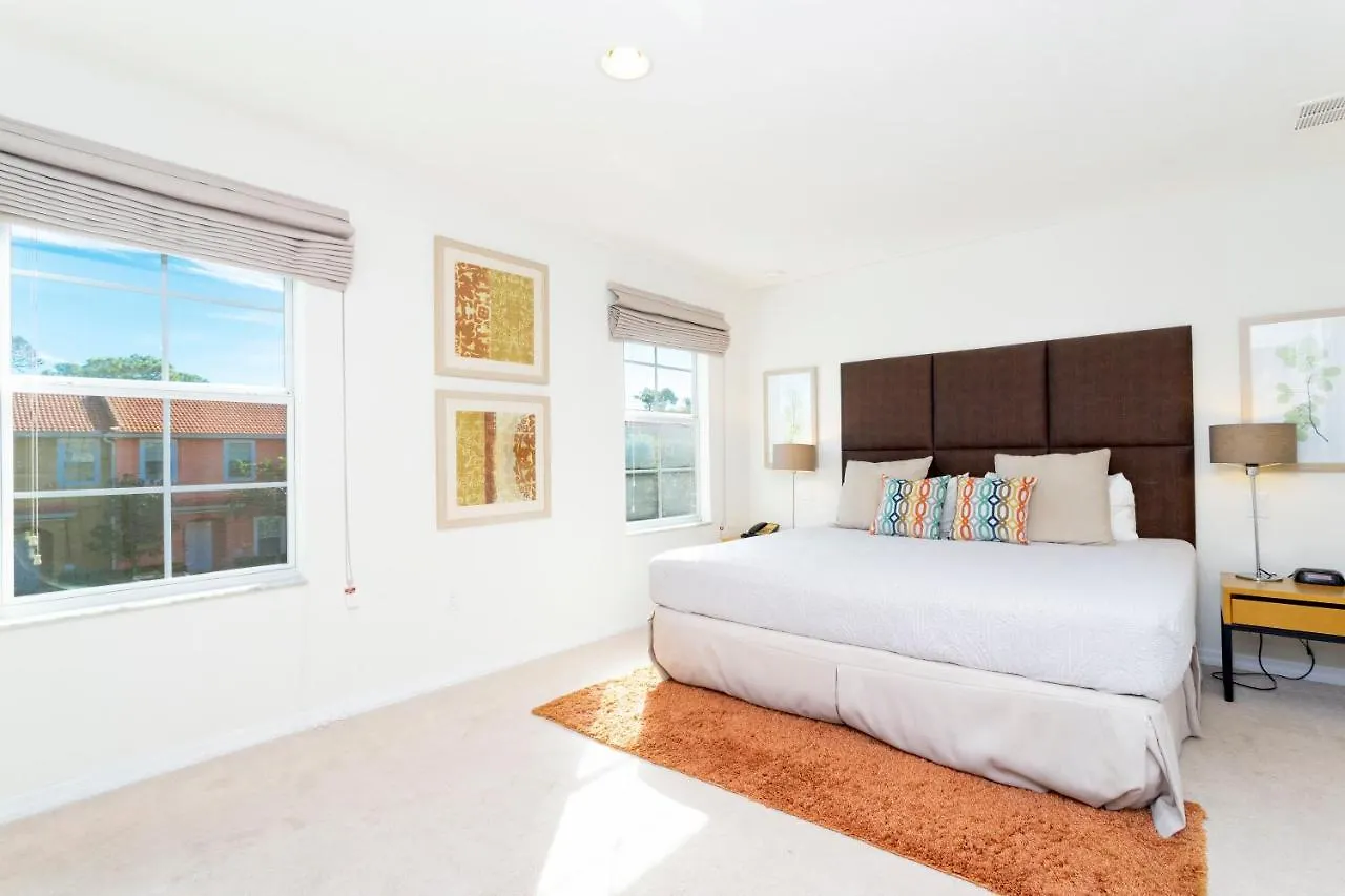Encantada Dream - 3 Bedroom Townhome Near Disney! Kissimmee