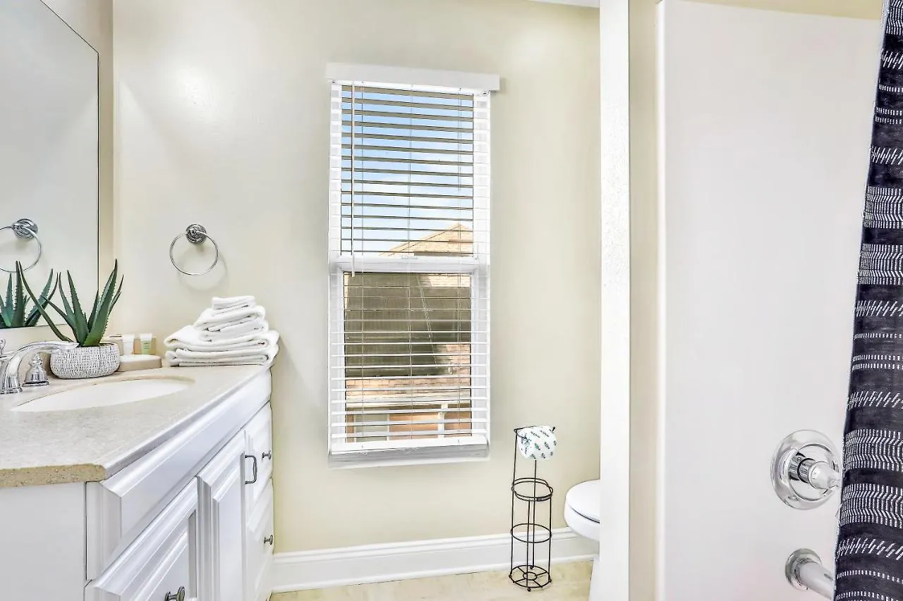 Pembridge Charm Holiday home