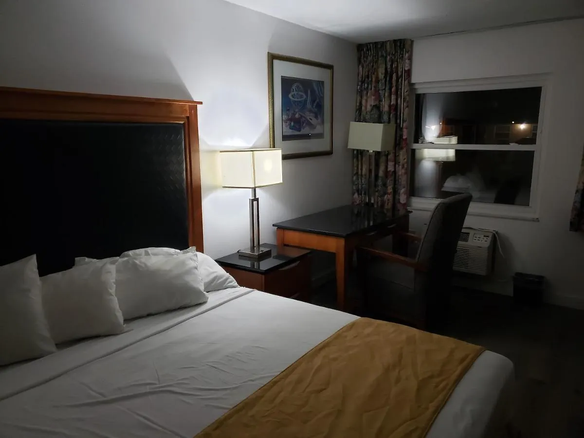 Hotel Knights 2*