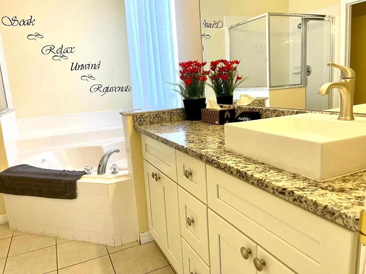Dream With Hot Tub, Pool, Xbox, Games Room, Lakeview, 10 Min To Disney, Clubhouse Kissimmee