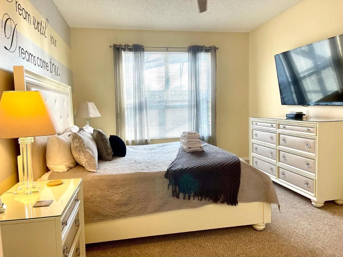 Dream With Hot Tub, Pool, Xbox, Games Room, Lakeview, 10 Min To Disney, Clubhouse *
