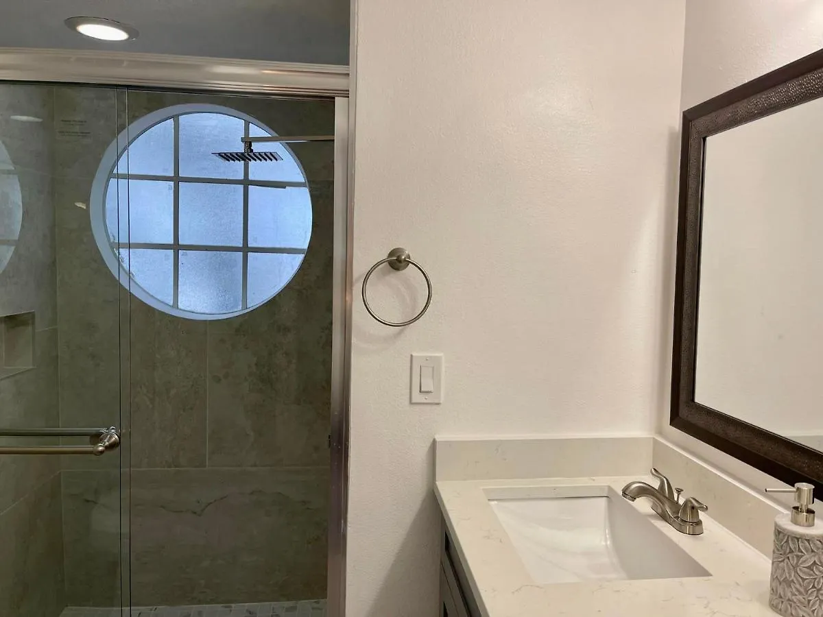 Grand Family 3br Near Parks Apartment
