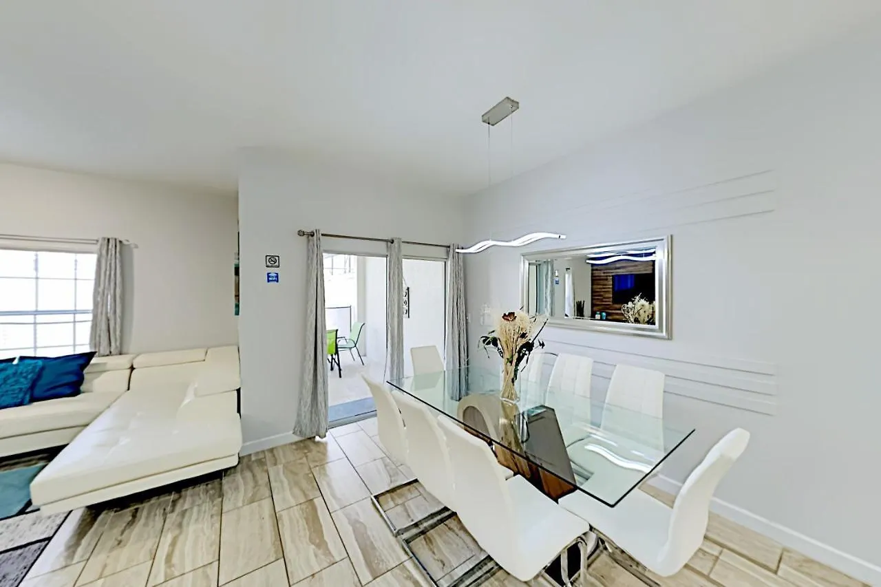 Storey Gem Holiday home