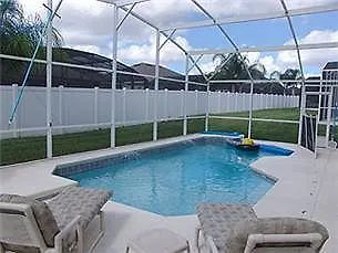 מלון Homes4uu - Area Vacation Rentals- קיסימי