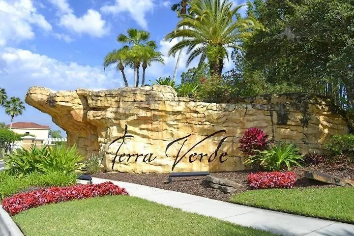 3br, 2,5ba Townhome With View, Sunny Rear Yard Townhouse Holiday home