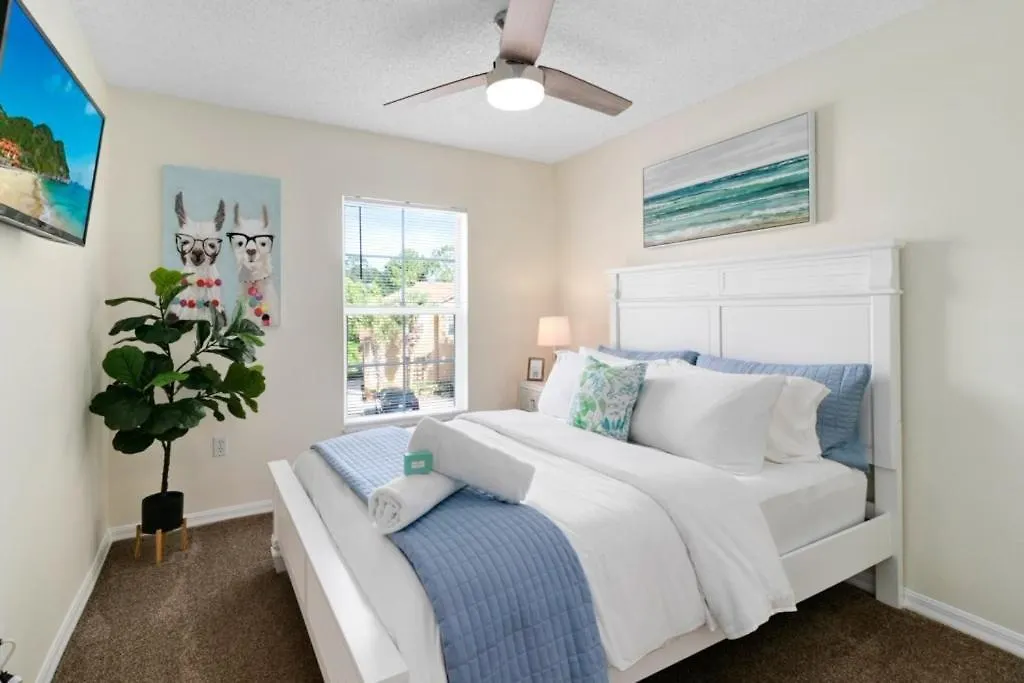 Minutes To Boutique 3br 2,5 Bath Coastal Th Townhouse Holiday home