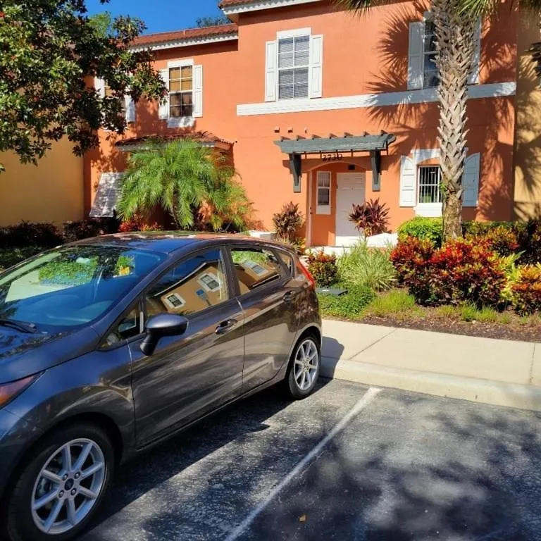 Minutes To Boutique 3br 2,5 Bath Coastal Th Townhouse Holiday home