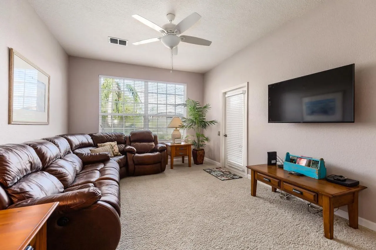 The Great Escape - A Spacious 1st Floor On Windsor Palms - Close To