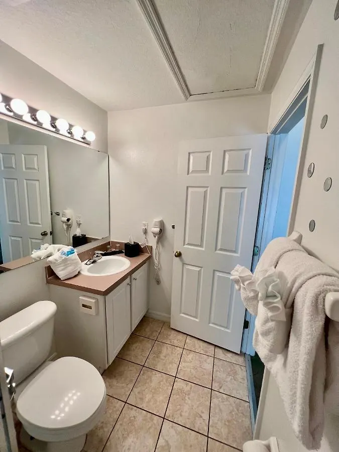 Grand Superior 3br Townhouse Near Disney Parks 度假居